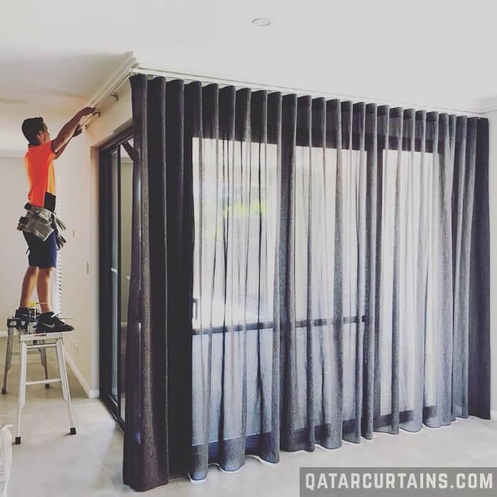 Curtains Installation